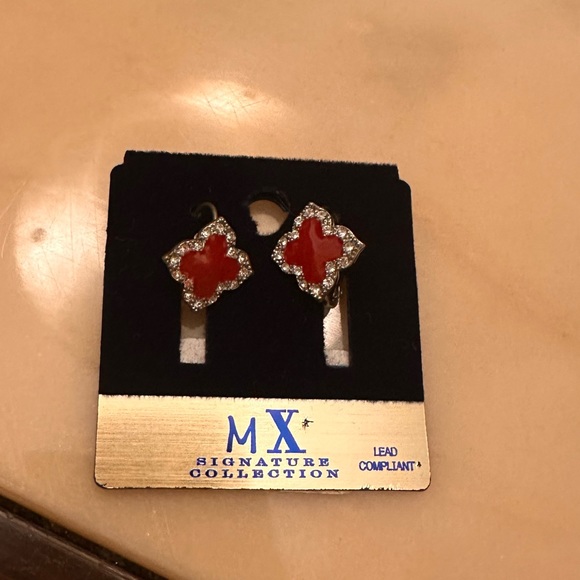 Earrings - Picture 4 of 6